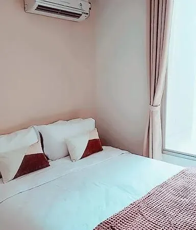 京都kyoto Home 2Br - 53 Sqm At Downtown Semarang Exterior photo